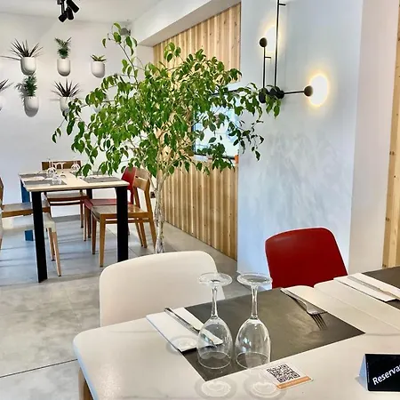 Apartamentos Dos Rios Ainsa * Aínsa