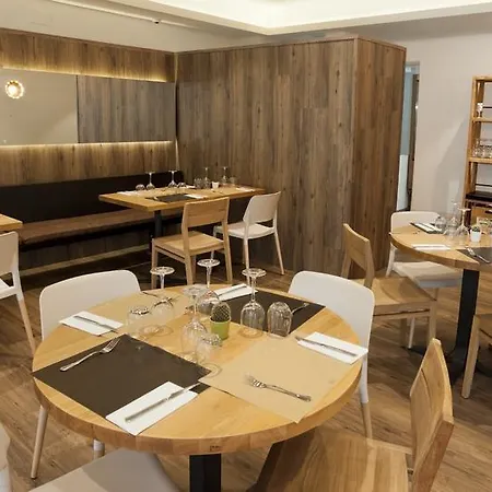 Apartamentos Dos Rios Ainsa *